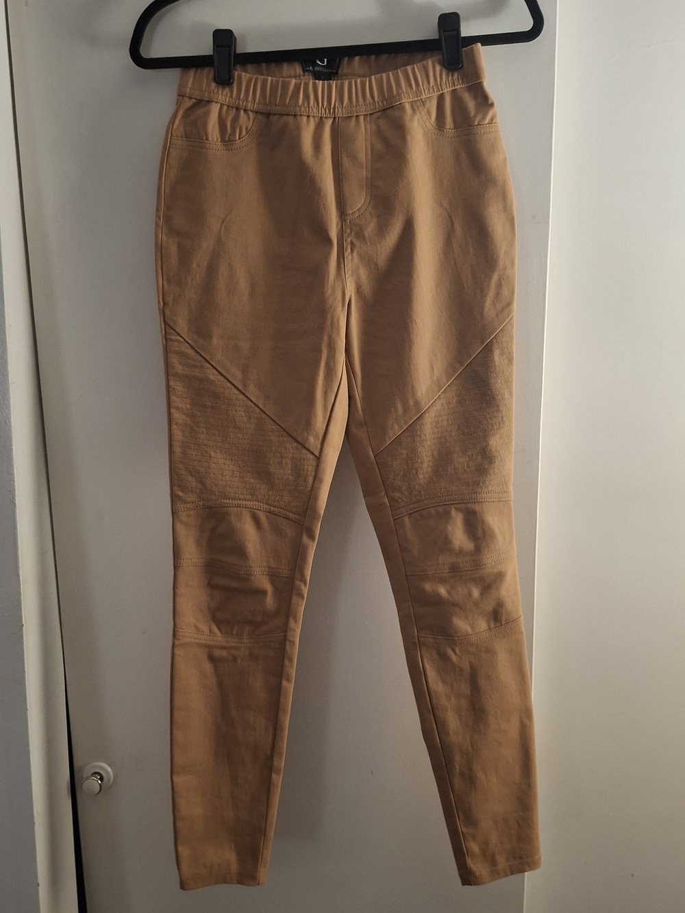 G by Giuliana Women's Camel Stretch Chino Joggers